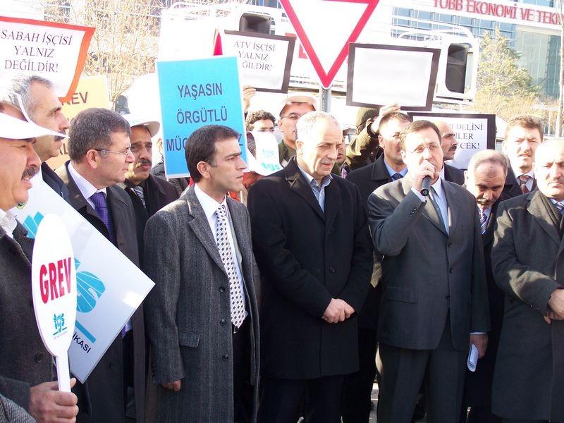 Haksen'den Atv-Sabah grevine destek