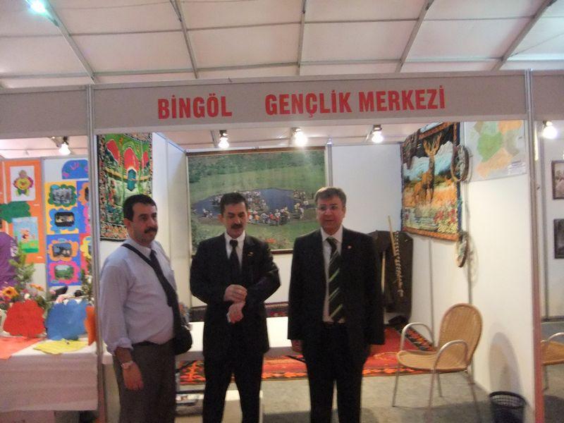 Dünya Gençleri Büyük Anadolu Buluşmasında