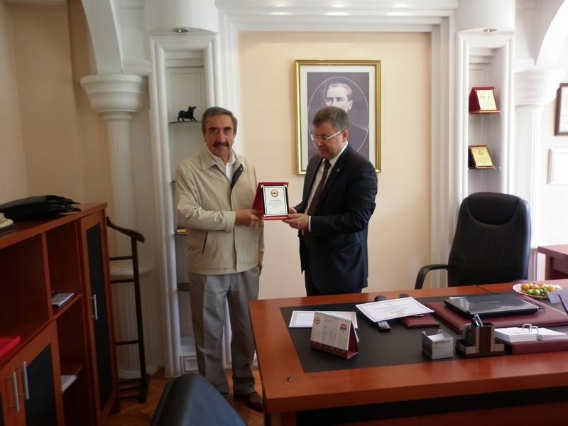 Haksen’den Vefa Örneği