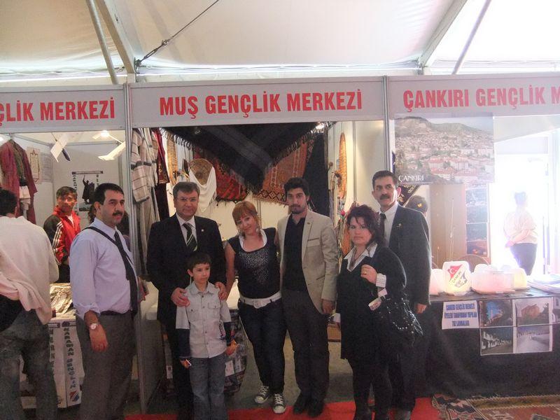 Dünya Gençleri Büyük Anadolu Buluşmasında