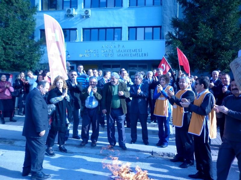 Çivi;