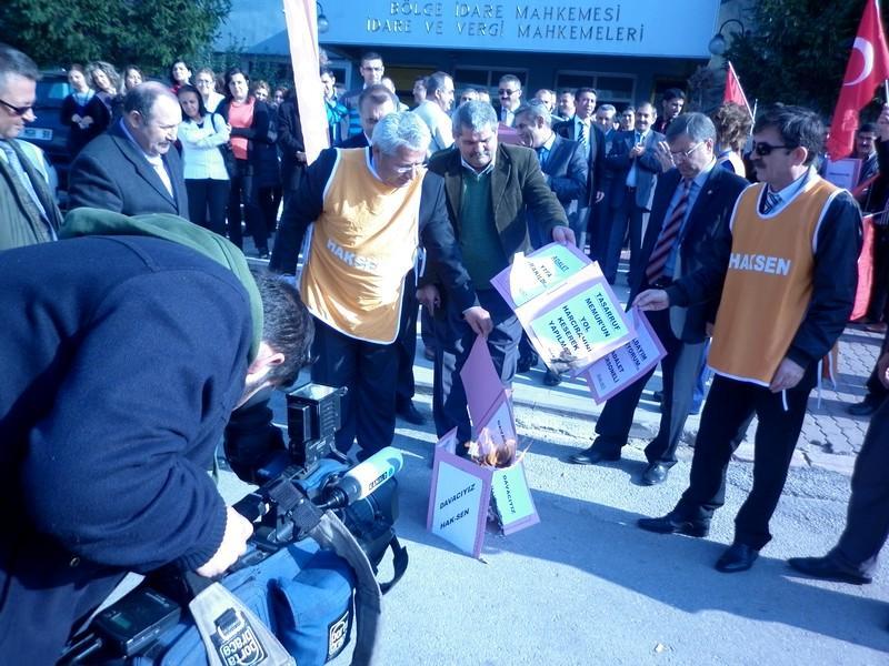 Yargı Çalışanlarına Ulaşım Yardımı