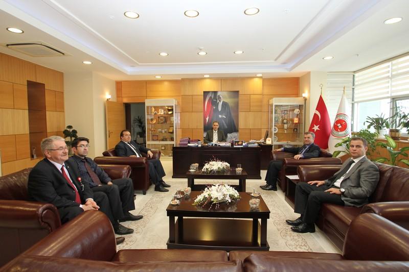 Batı Adliyesinde Yetki Büro Hak-Sen'de