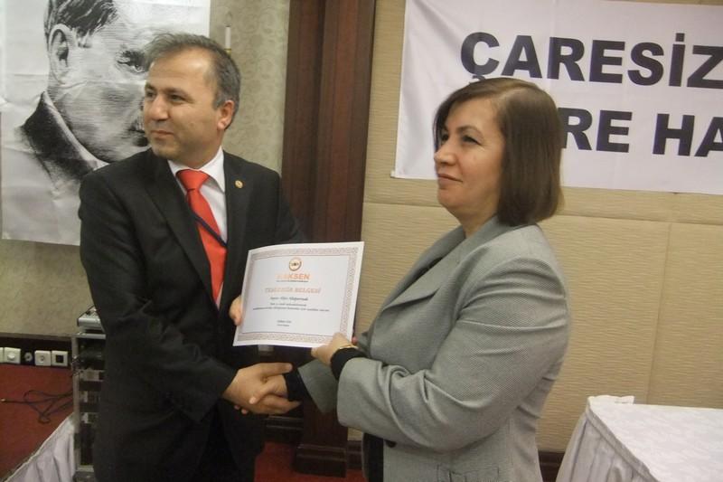 Büro Hak-Sen Tek Yürek Oldu