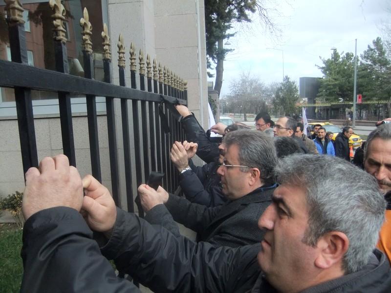TÜİK’de Hukuk Çiğnenmeye Devam Ediyor
