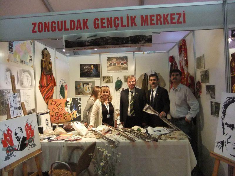 Dünya Gençleri Büyük Anadolu Buluşmasında