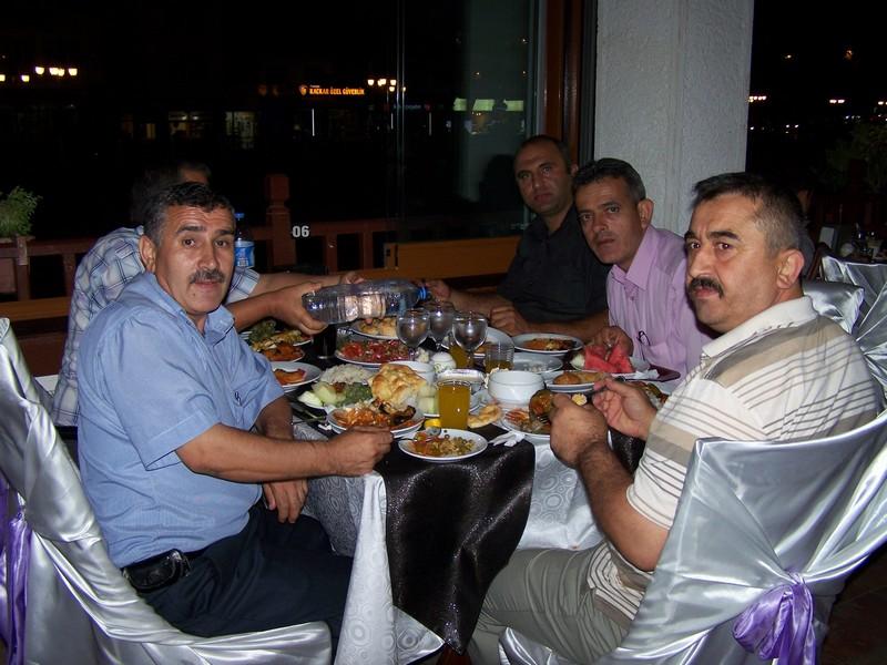 HAKSEN Ailesi Amasya’da İftarda Buluşu