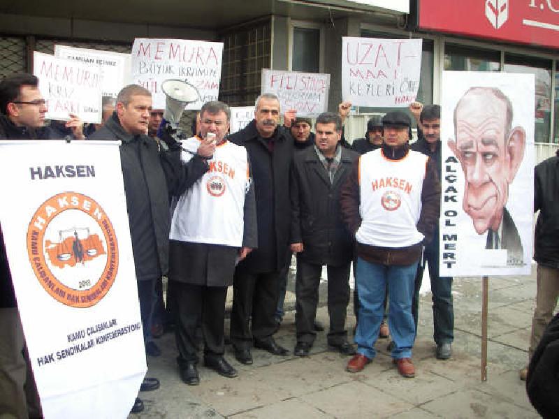 Yılın ilk eylemi Haksen'den