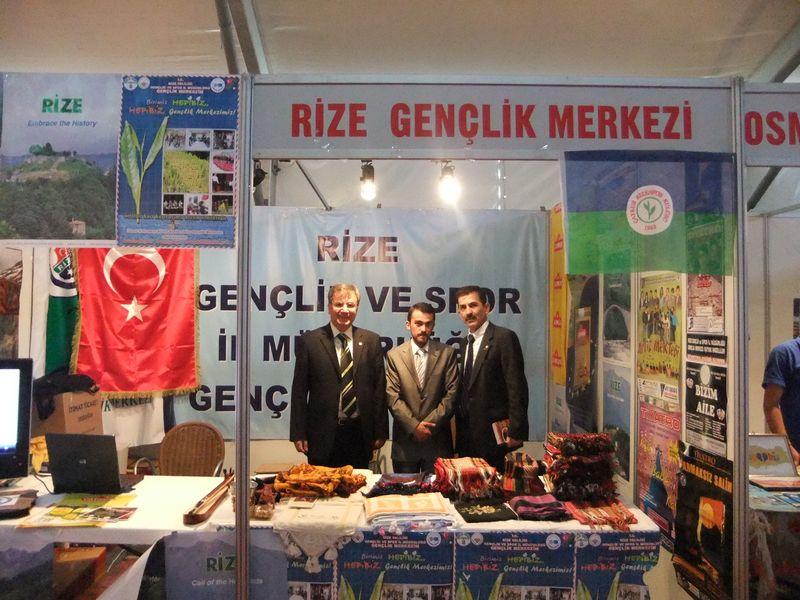 Dünya Gençleri Büyük Anadolu Buluşmasında