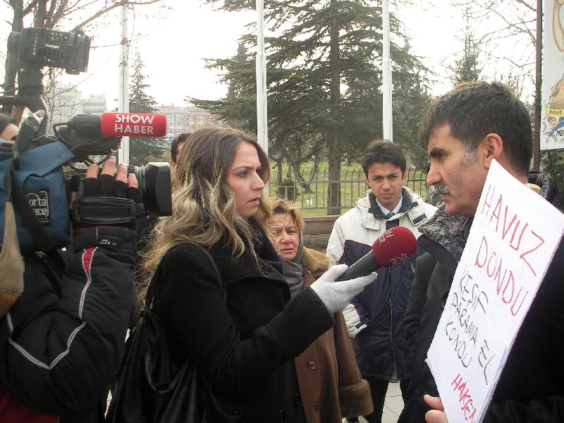 Ankara Adliyesi havuzunda protesto