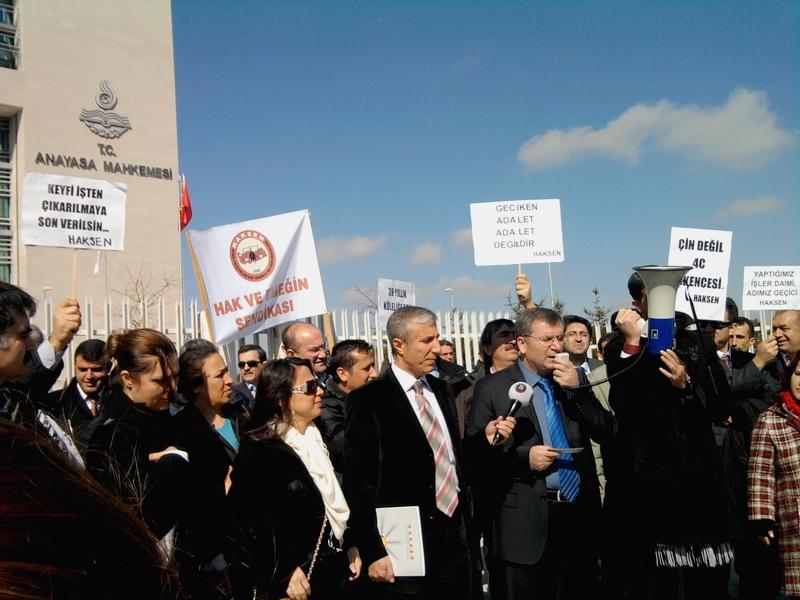 Anayasa Mahkemesi Önünde Basın Açıklaması